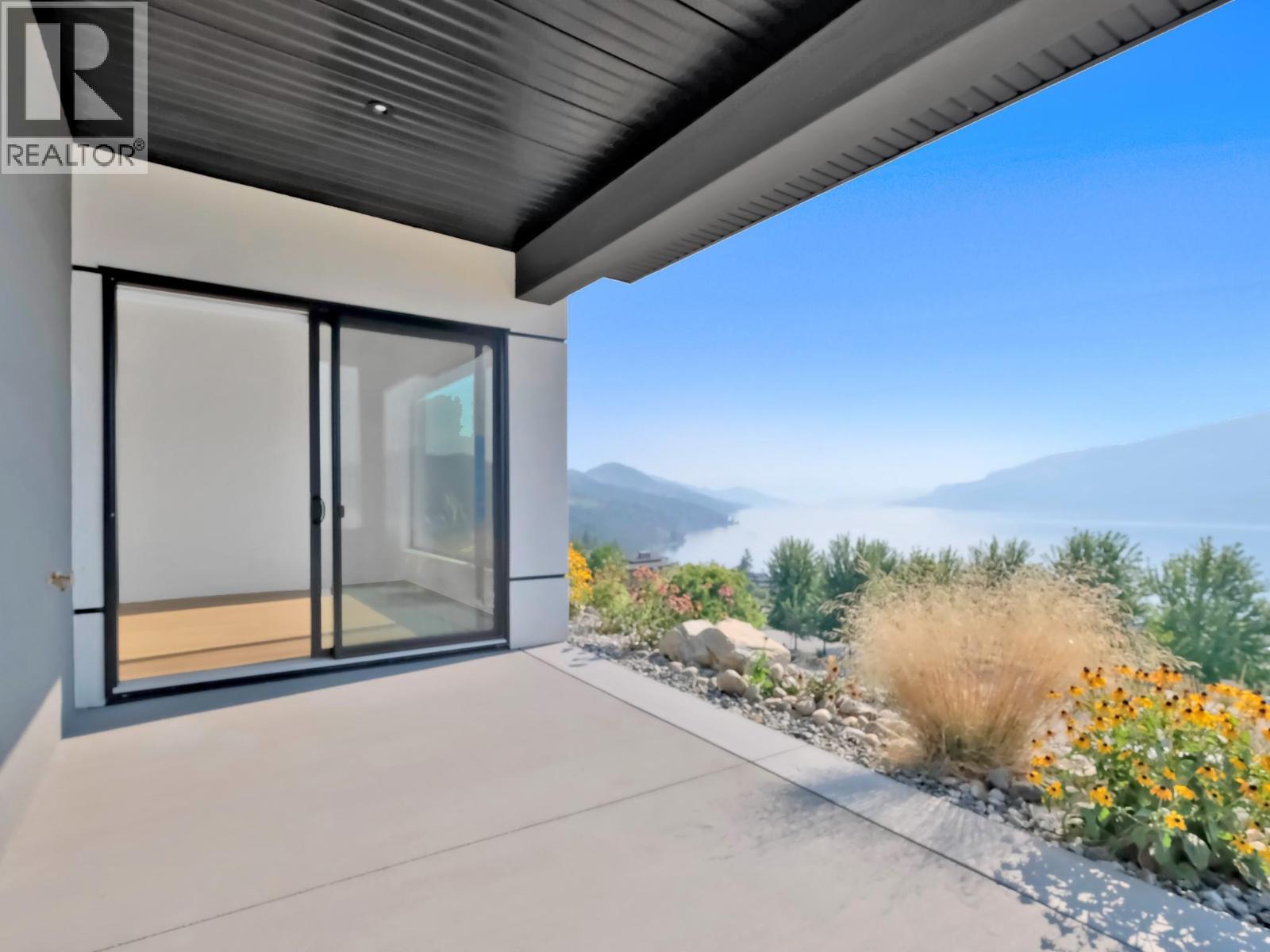 10 9201 Okanagan Centre Road West, Lake Country