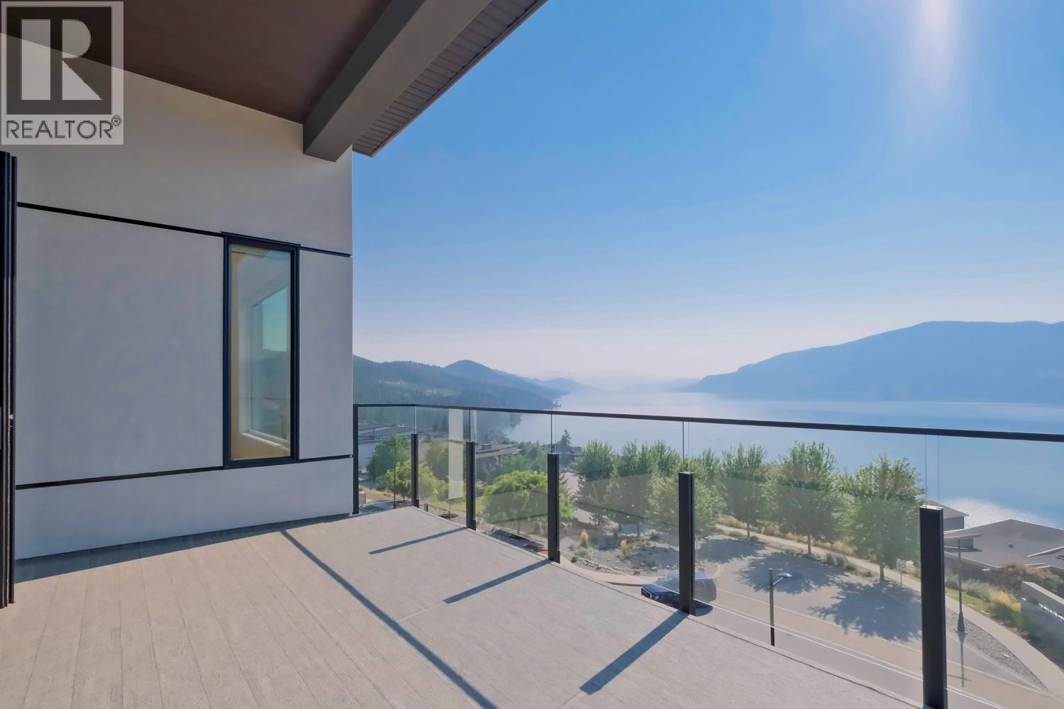 10 9201 Okanagan Centre Road West, Lake Country