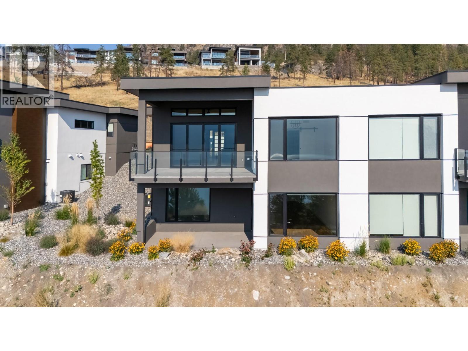 10 9201 Okanagan Centre Road West, Lake Country