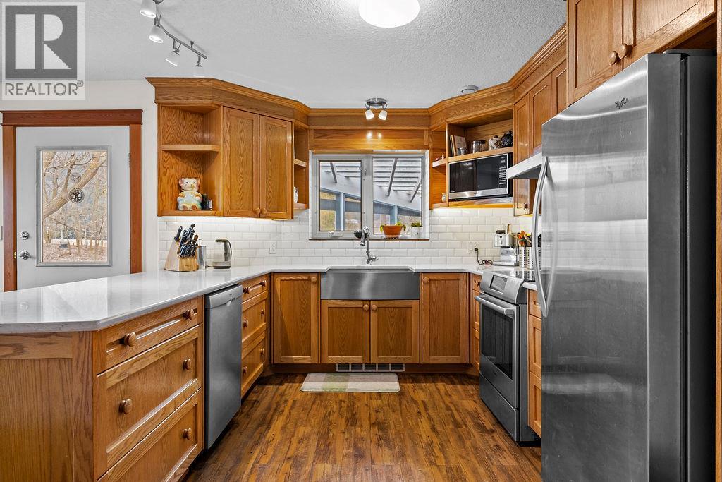 184 Pleasant Valley Cross Road, Spallumcheen