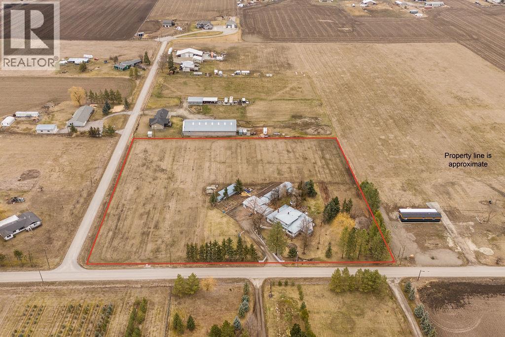 184 Pleasant Valley Cross Road, Spallumcheen