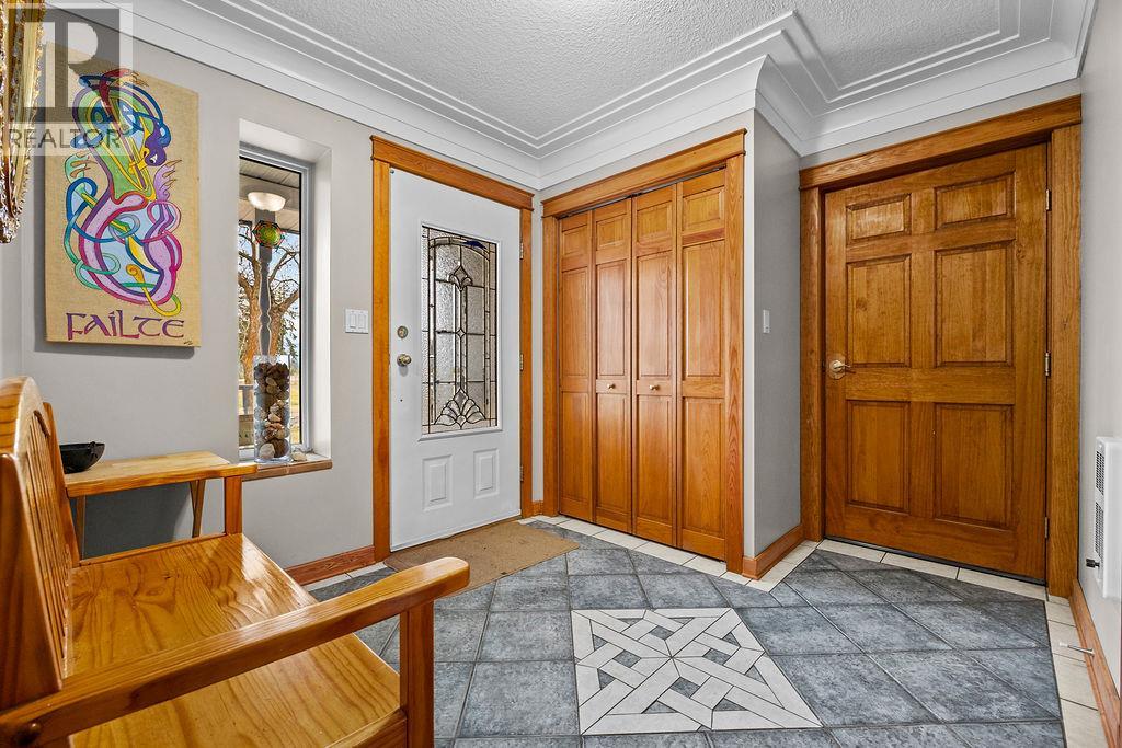 184 Pleasant Valley Cross Road, Spallumcheen