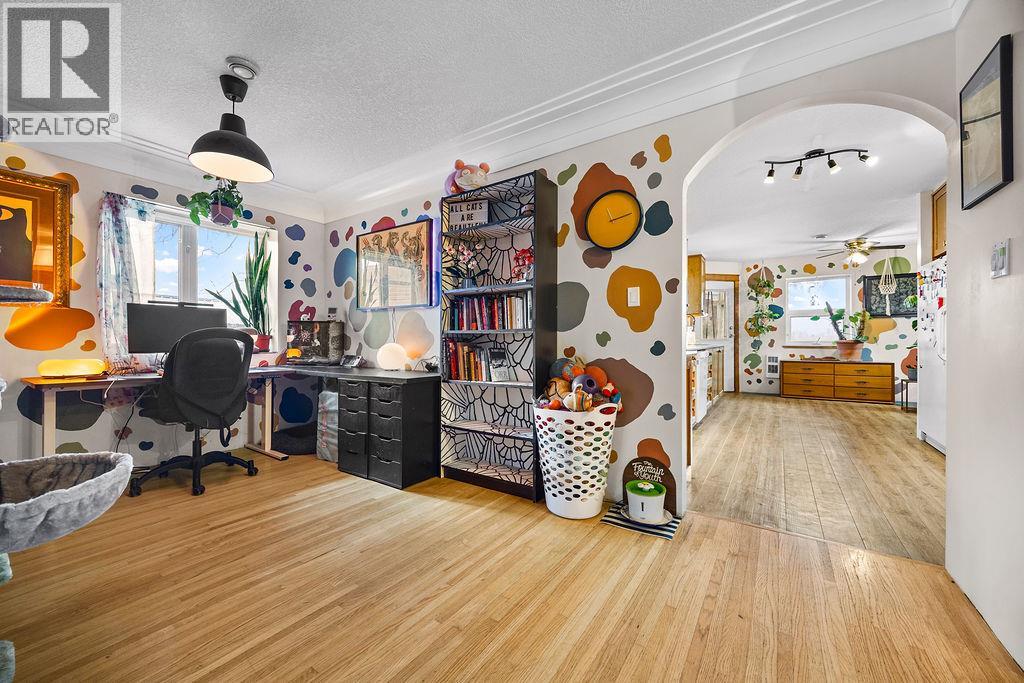 184 Pleasant Valley Cross Road, Spallumcheen