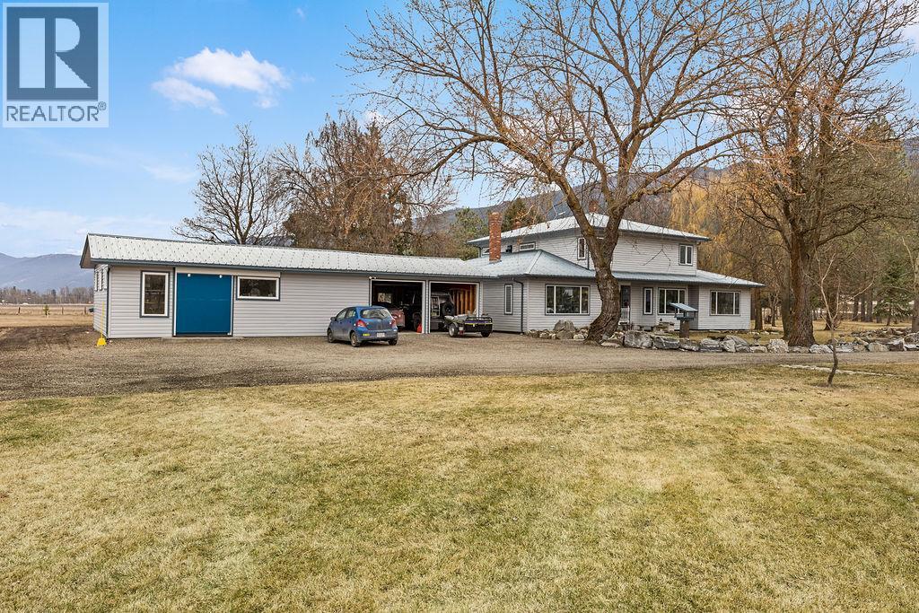 184 Pleasant Valley Cross Road, Spallumcheen