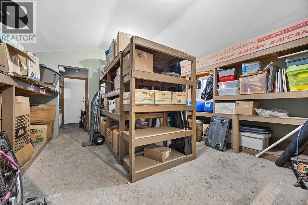 184 Pleasant Valley Cross Road, Spallumcheen