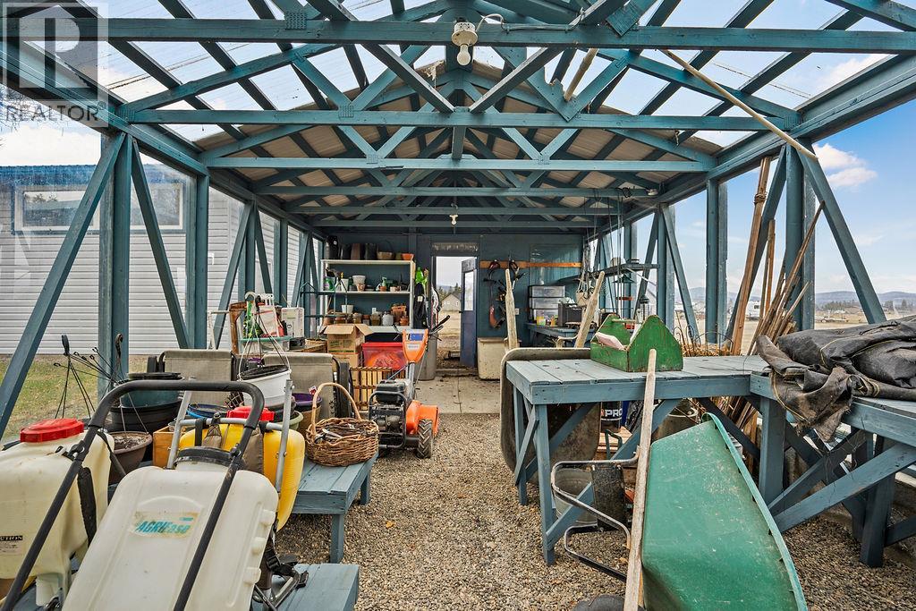 184 Pleasant Valley Cross Road, Spallumcheen