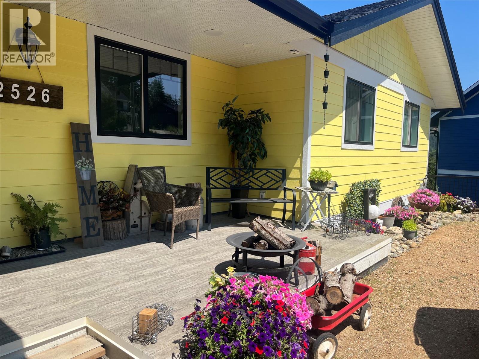 2526 Waverly Drive, Blind Bay