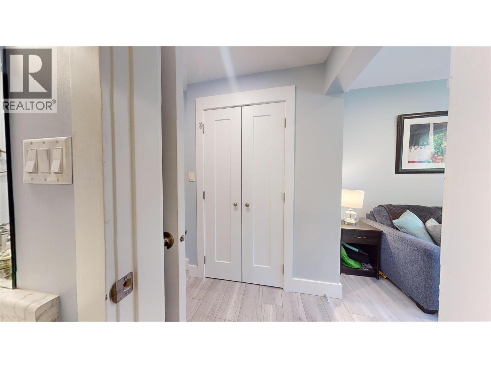 2526 Waverly Drive, Blind Bay