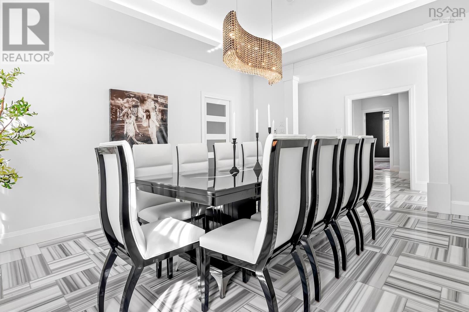 Property 6 of 51 of 14 Pinehaven Drive