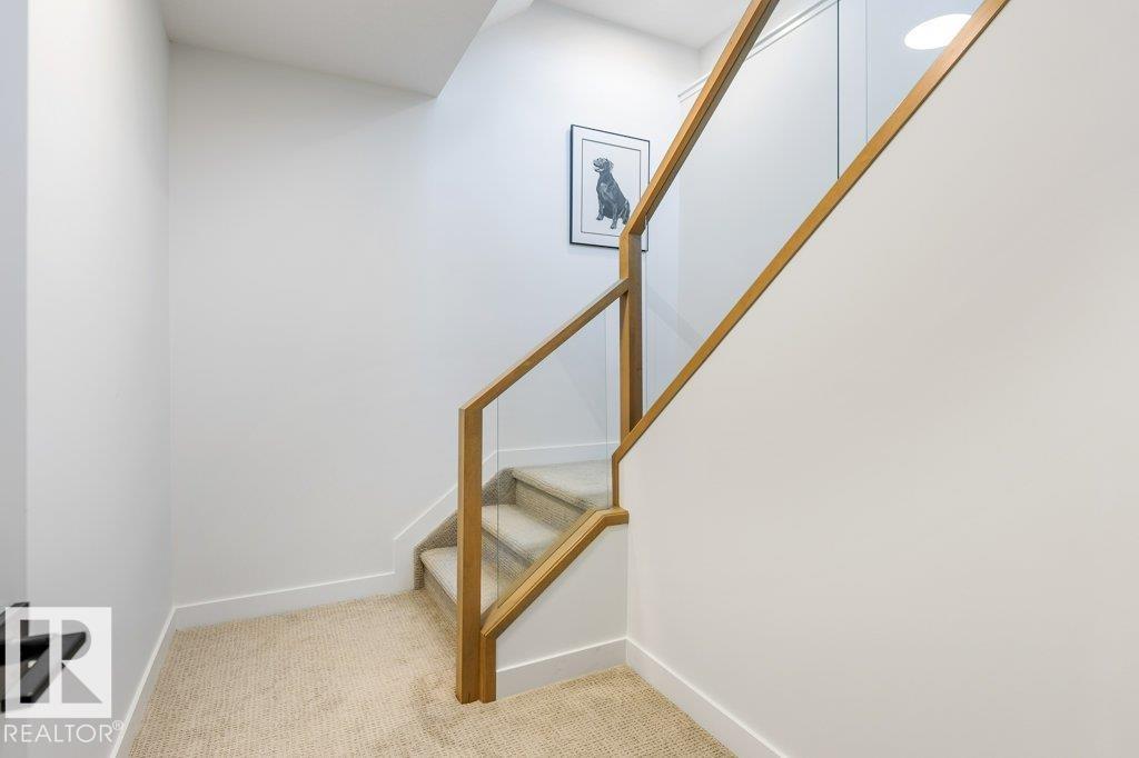 65 JUBILATION DR, St. Albert