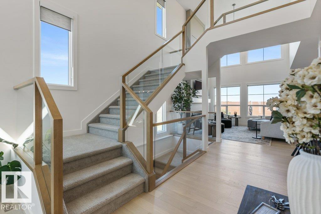 65 JUBILATION DR, St. Albert