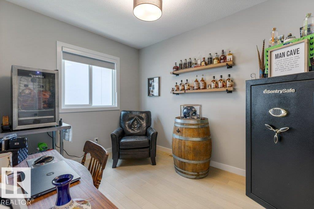 65 JUBILATION DR, St. Albert