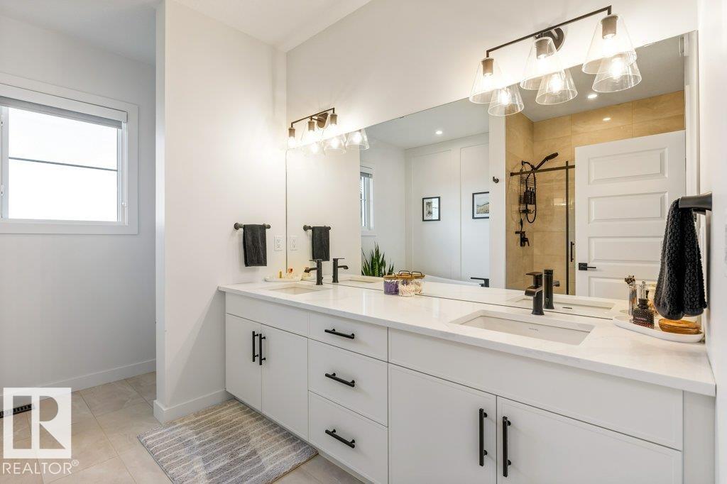 65 JUBILATION DR, St. Albert