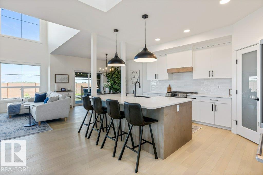 65 JUBILATION DR, St. Albert