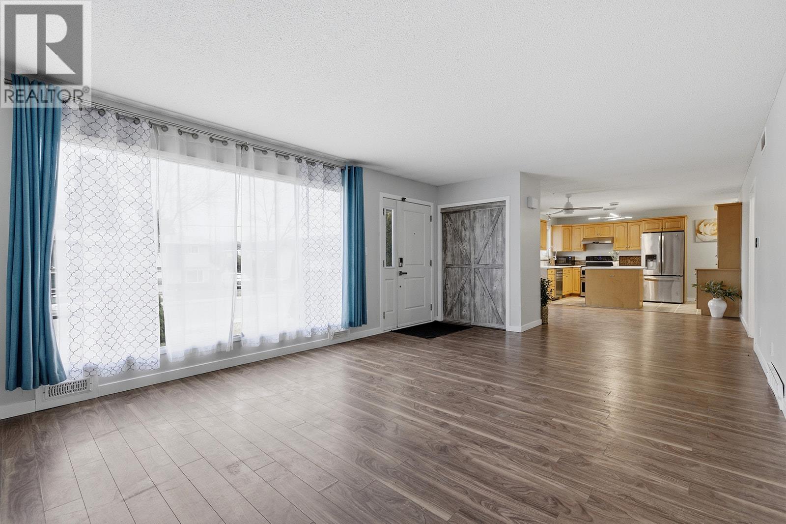 217 Holbrook Road W, Kelowna