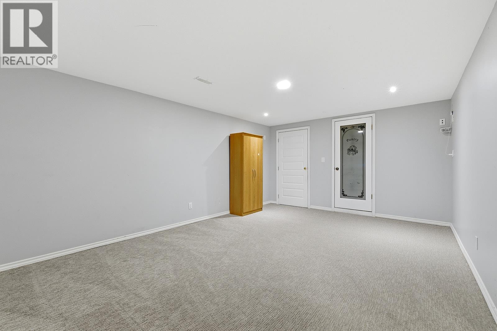 217 Holbrook Road W, Kelowna