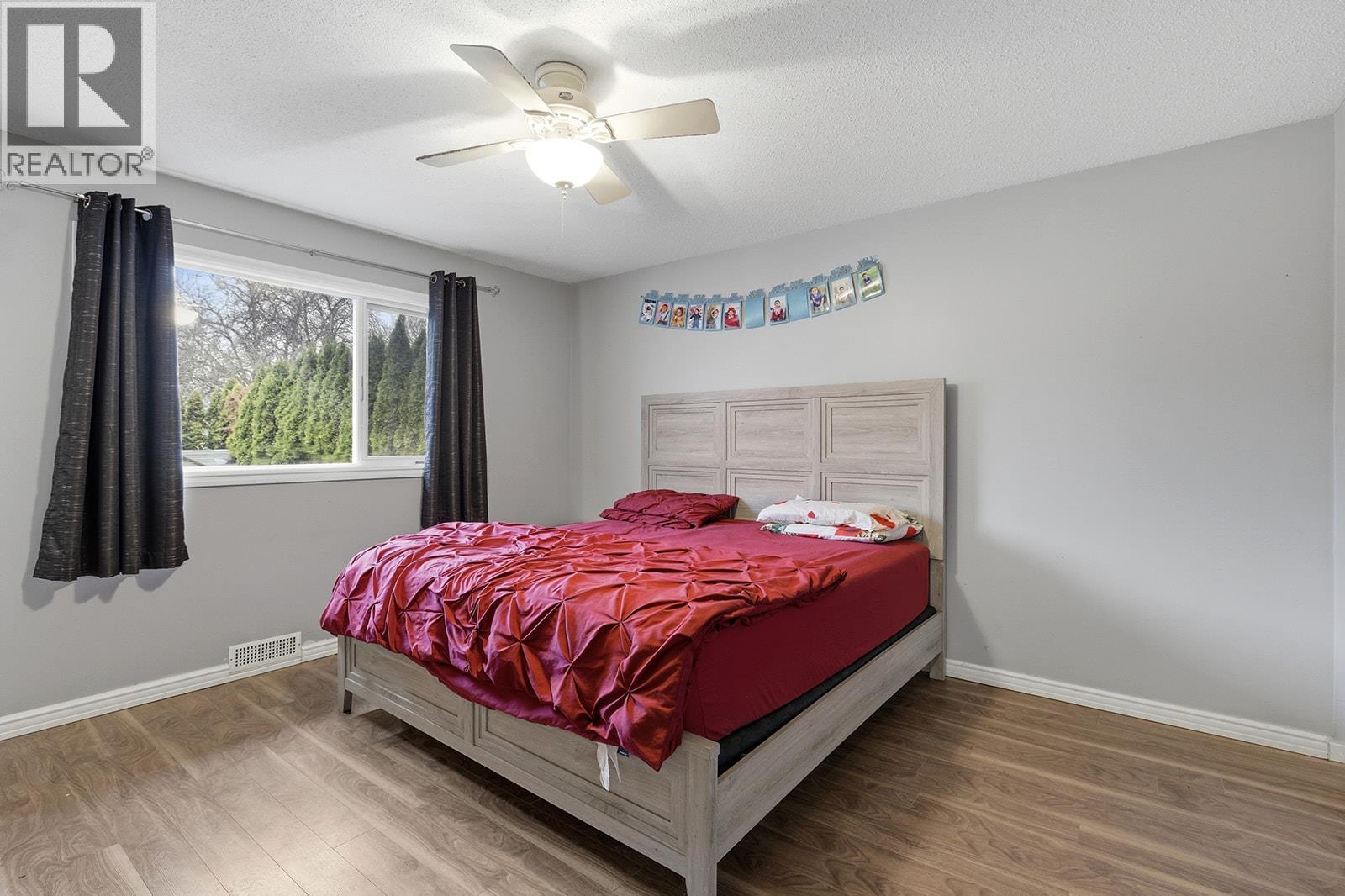 217 Holbrook Road W - 22