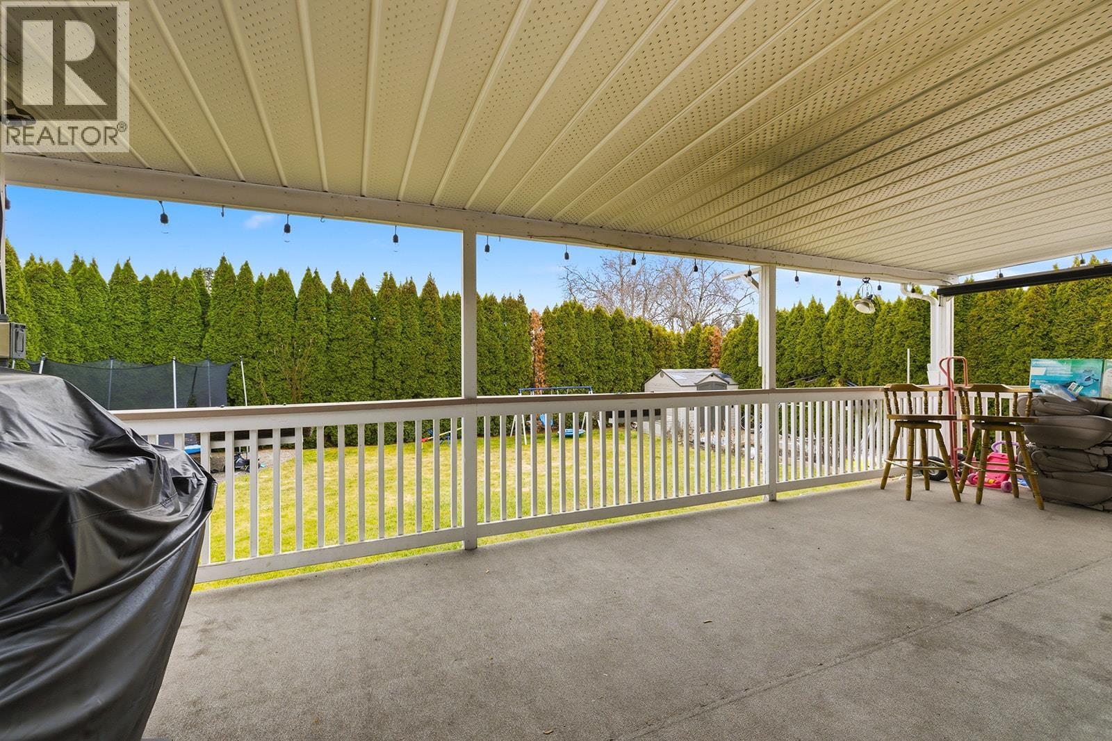 217 Holbrook Road W - 31