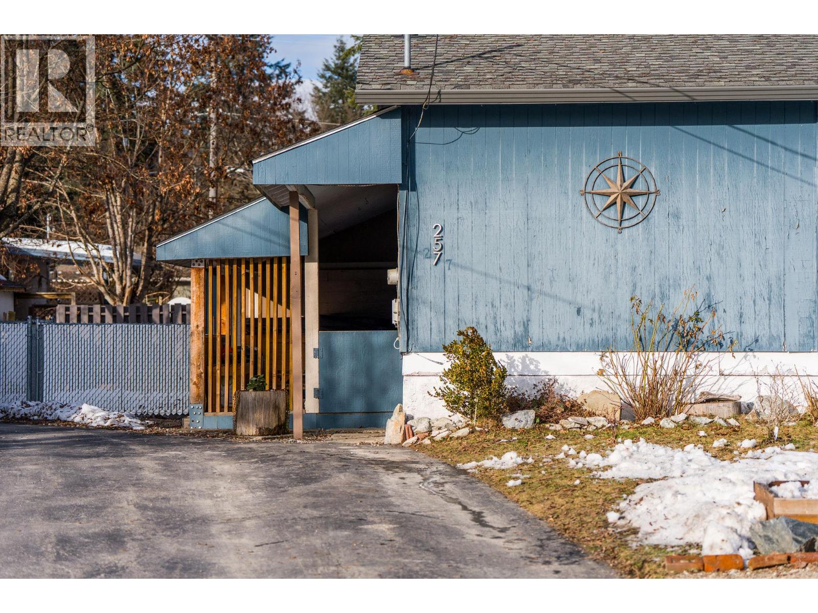 257 VIERS CRESCENT - 41