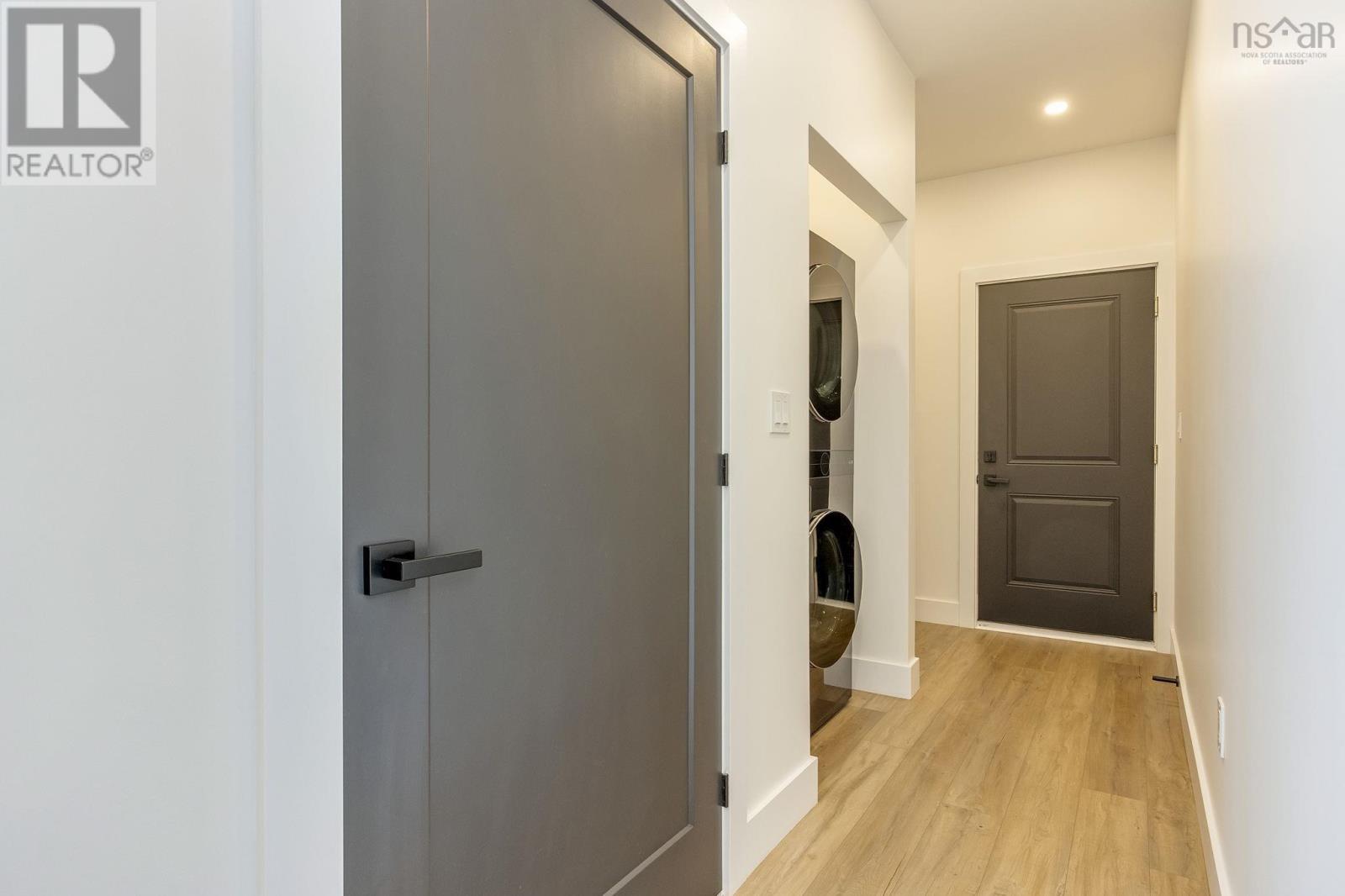 Property 32 of 42 of 573 236 Highway