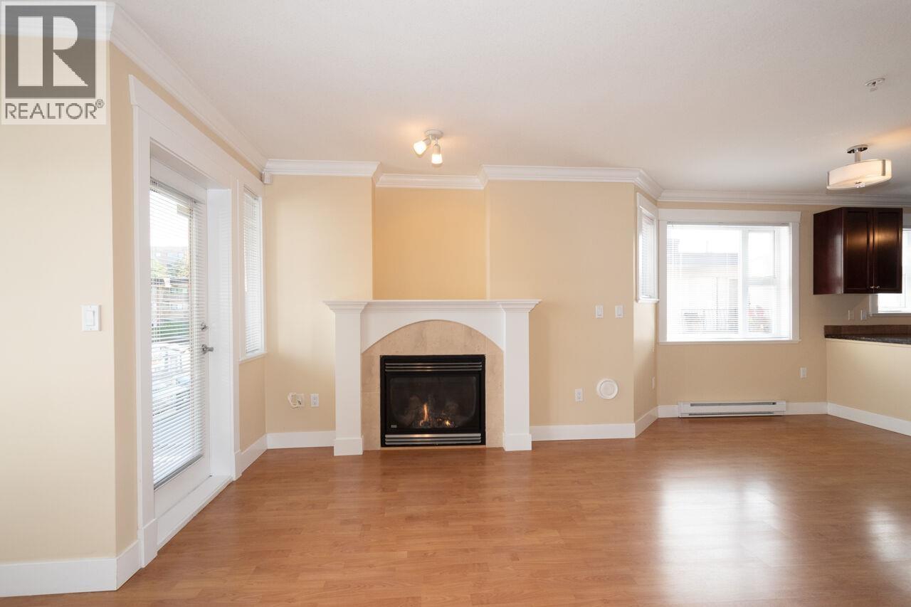 304 152 E 12TH STREET — photo 14