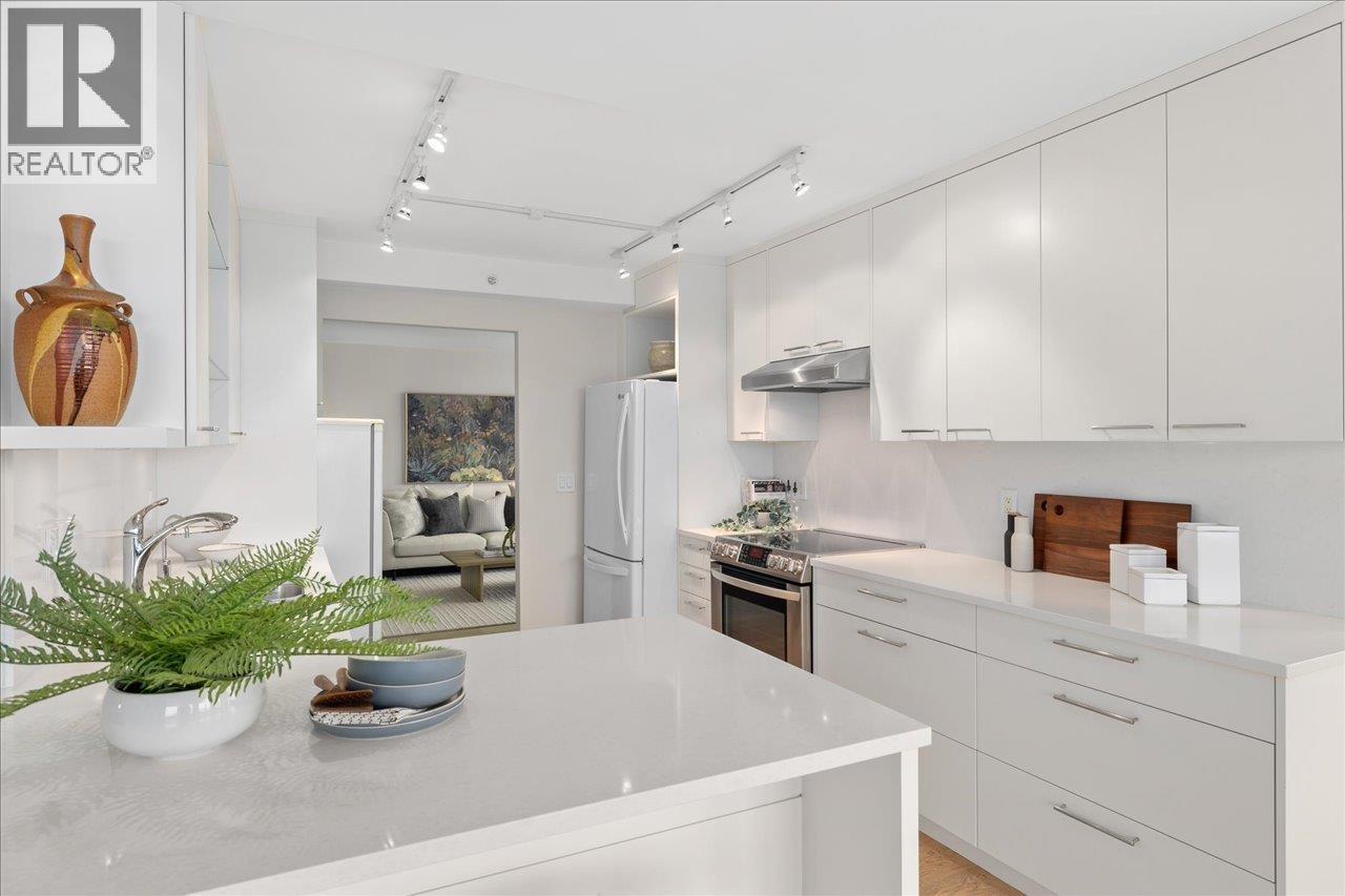 1101 5615 HAMPTON PLACE, Vancouver