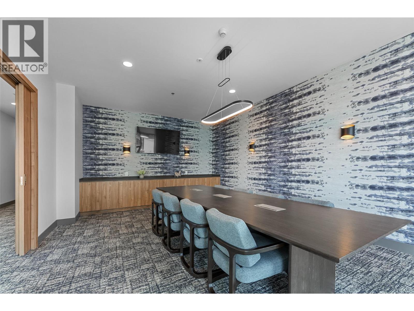 3307 1626 Water Street, Kelowna