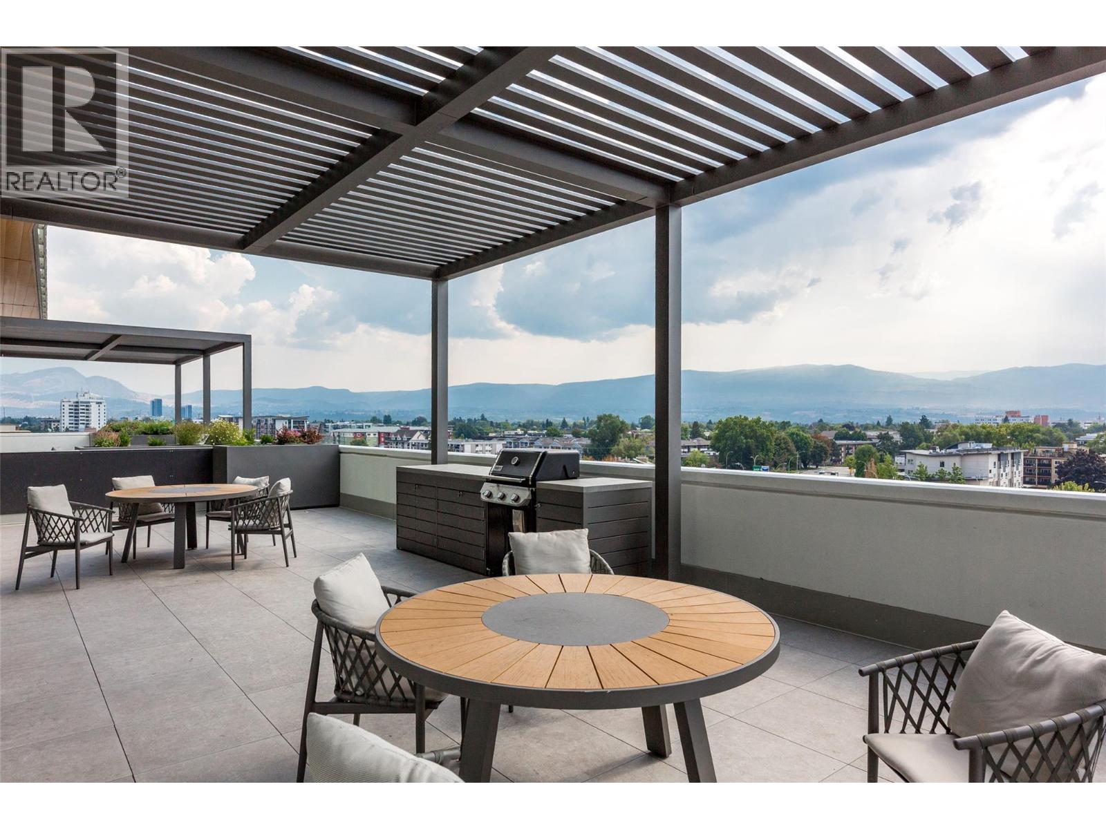 3307 1626 Water Street, Kelowna