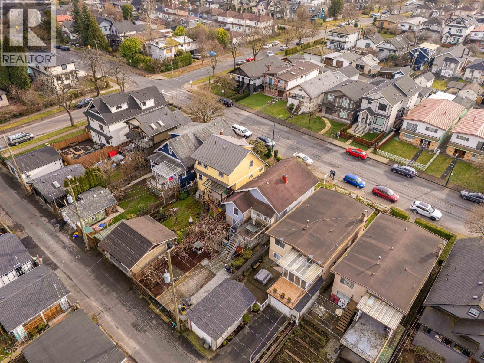 2675 DUNDAS STREET, Vancouver