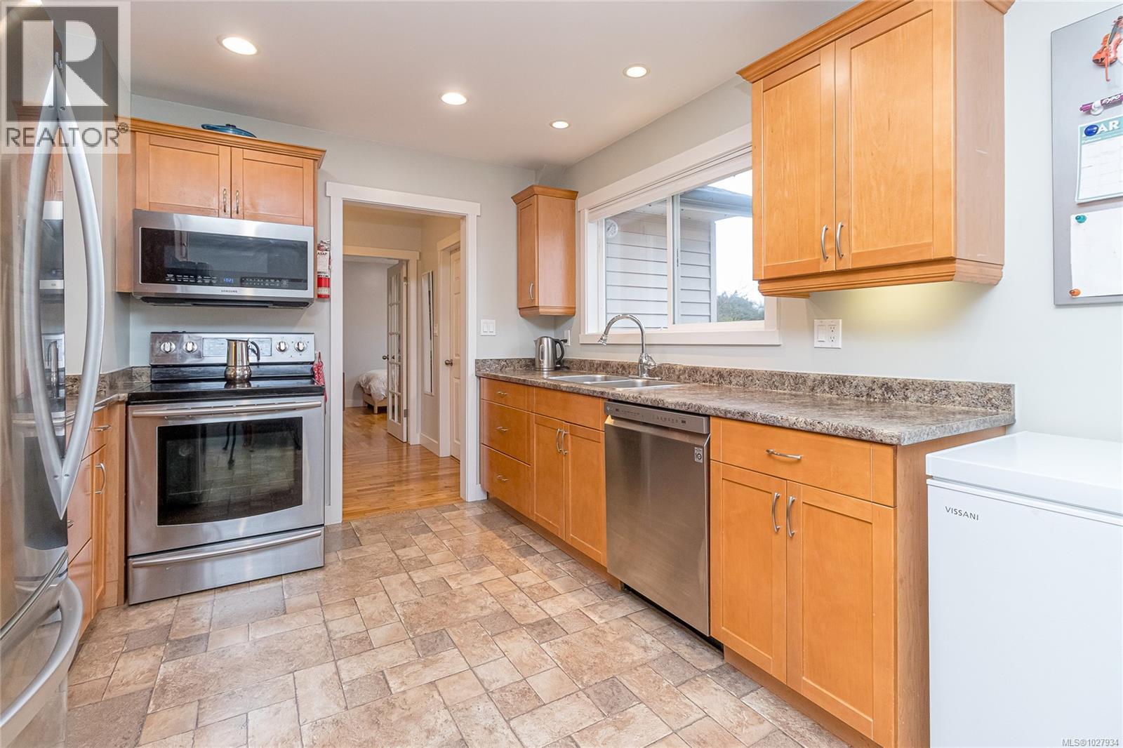 2202 Rosewood Ave, Duncan