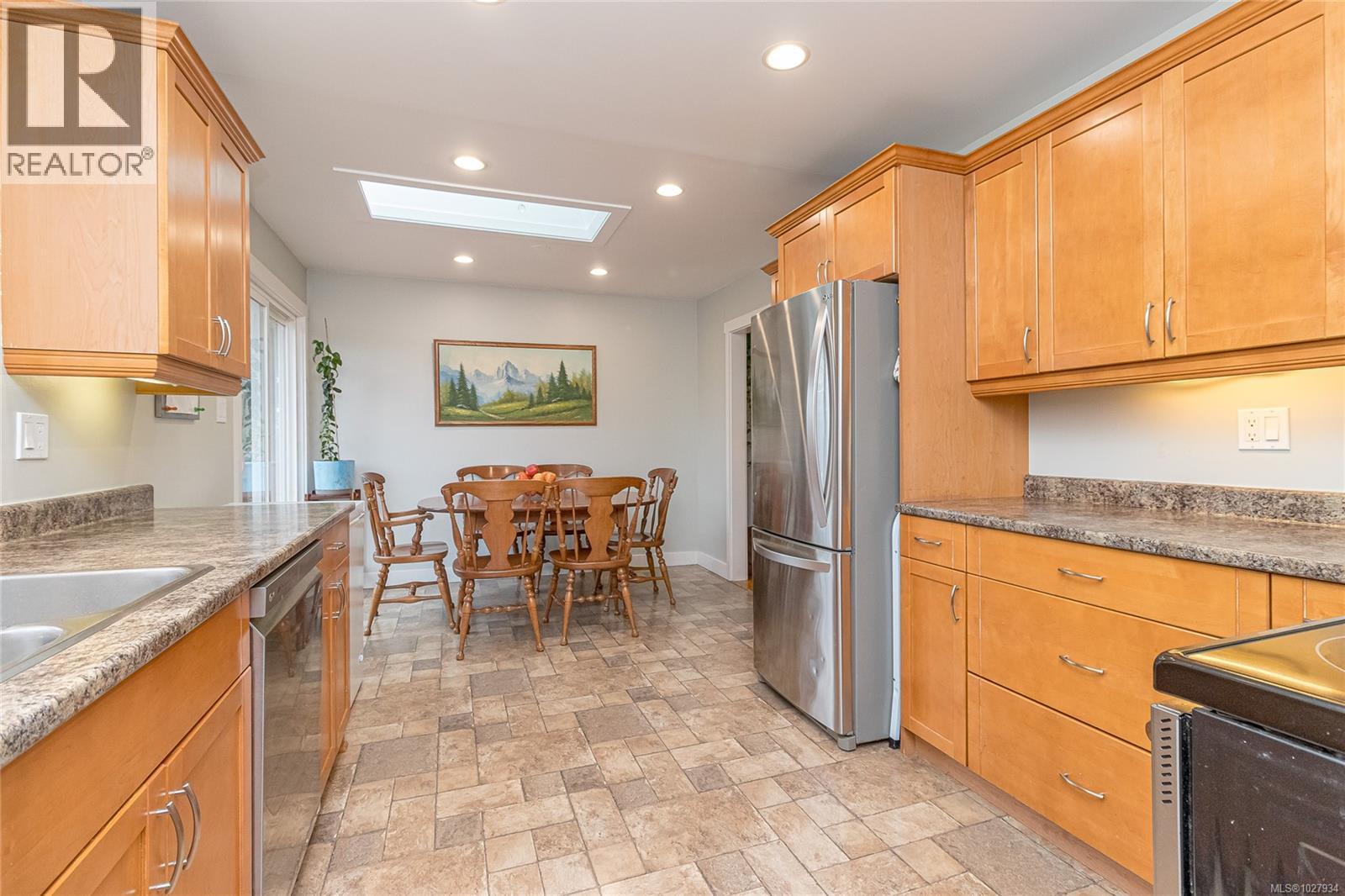 2202 Rosewood Ave, Duncan