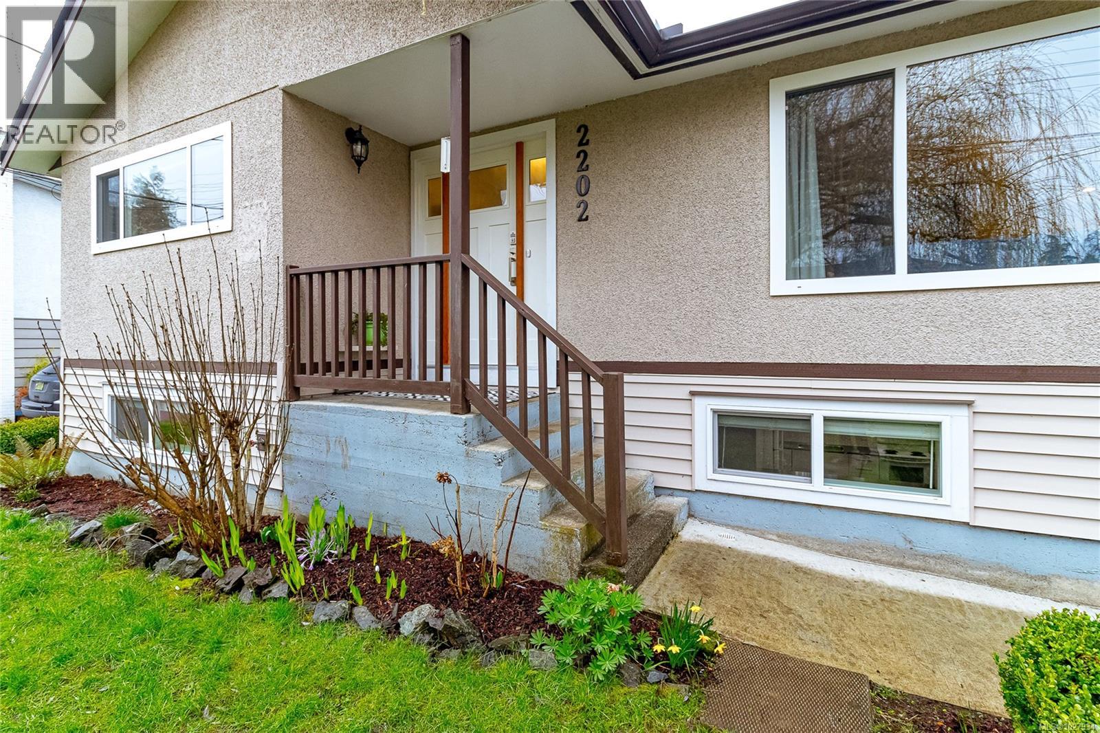 2202 Rosewood Ave, Duncan