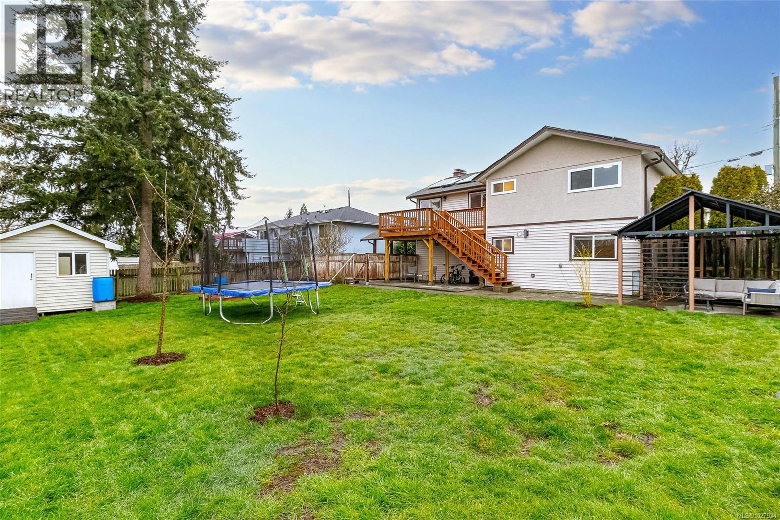 2202 Rosewood Ave, Duncan