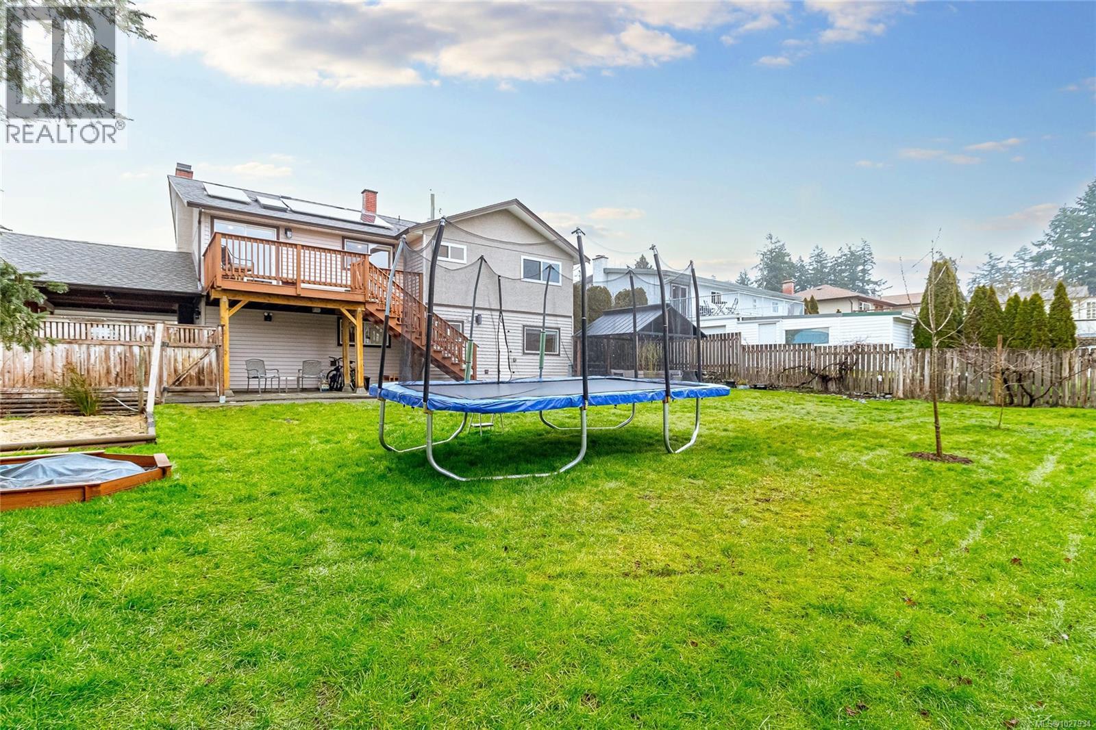 2202 Rosewood Ave, Duncan