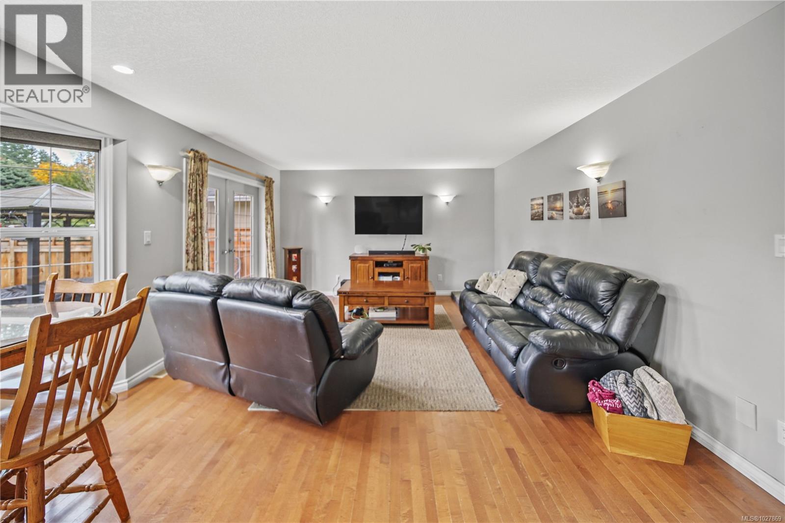 5575 Woodland Cres E, Port Alberni