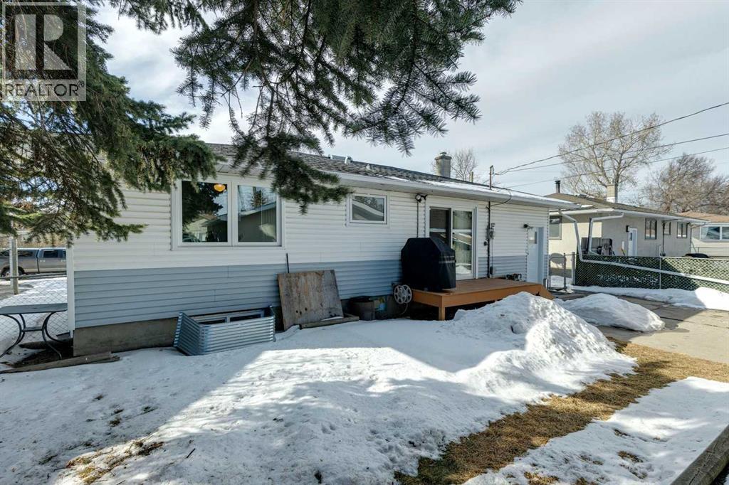Single Family House Bungalow for Sale in  Sable Drive Southview Calgary 