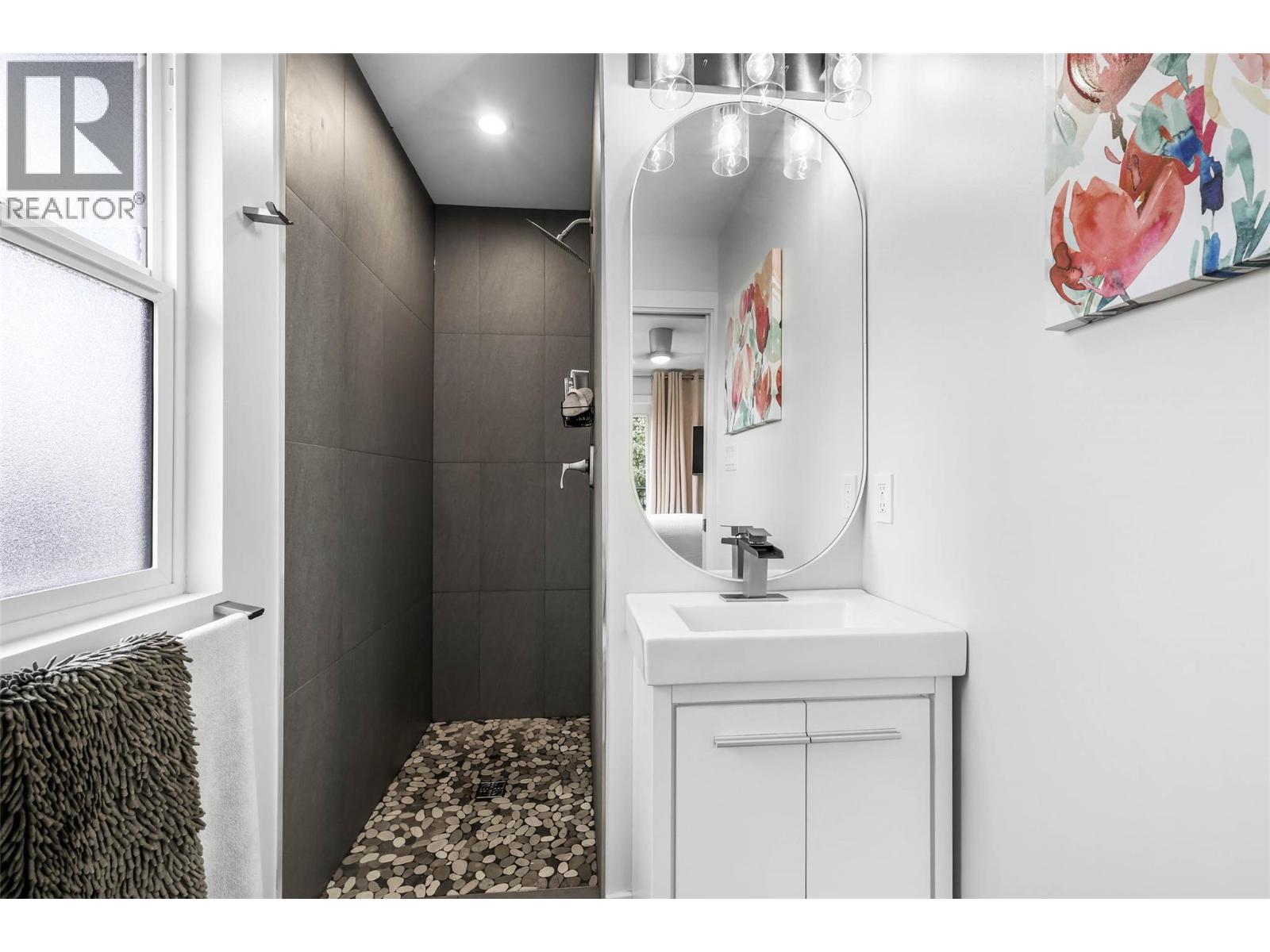 1119 Pine Street - 25