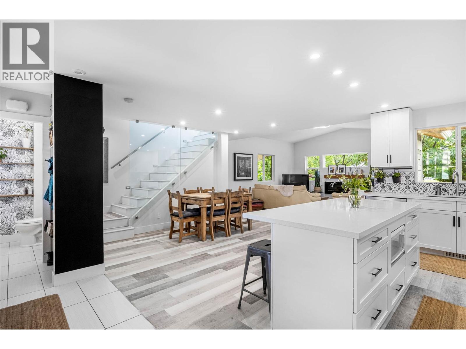 1119 Pine Street, Kamloops