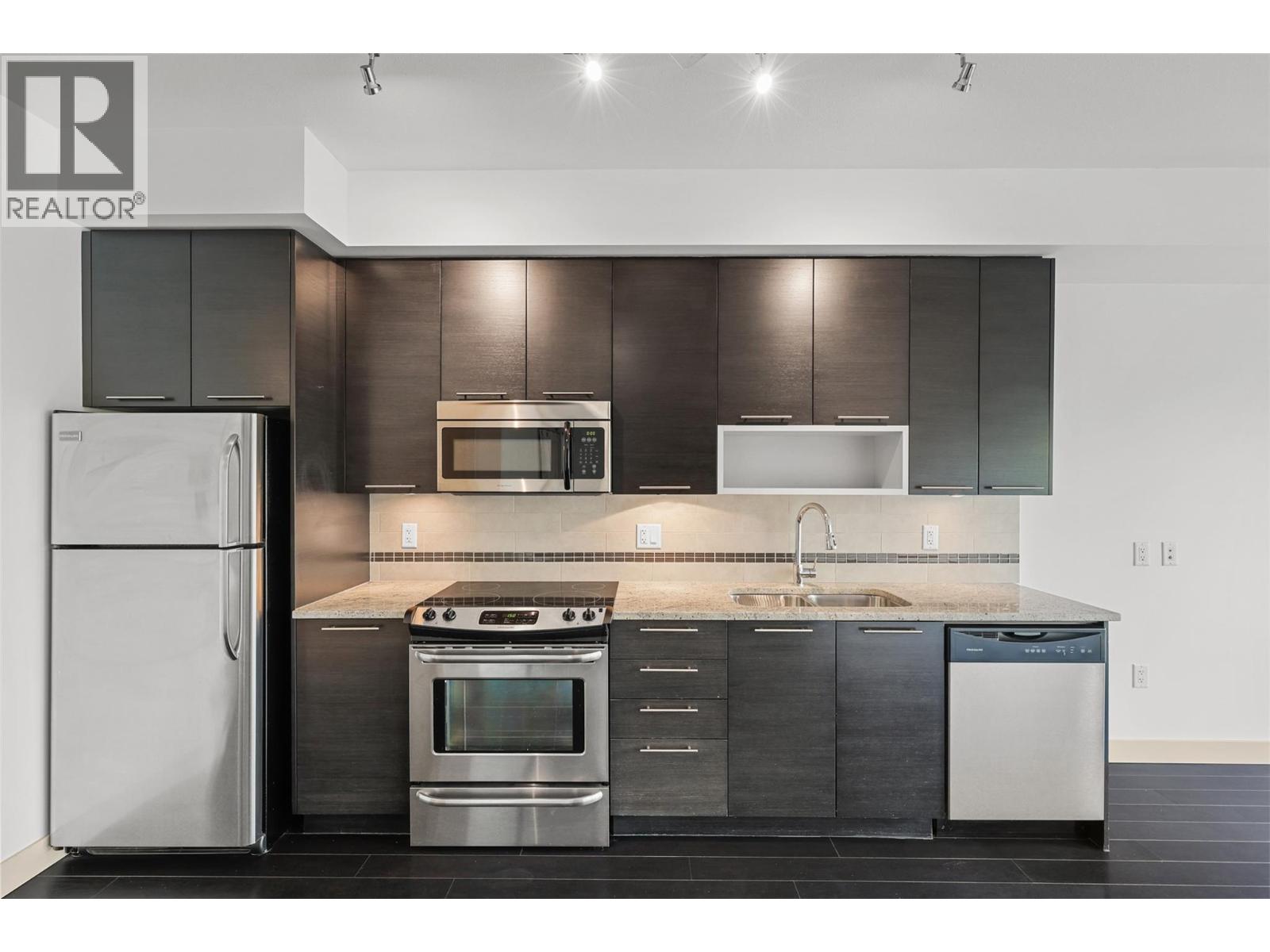 1030 TALASA Way Unit# 2411, Kamloops