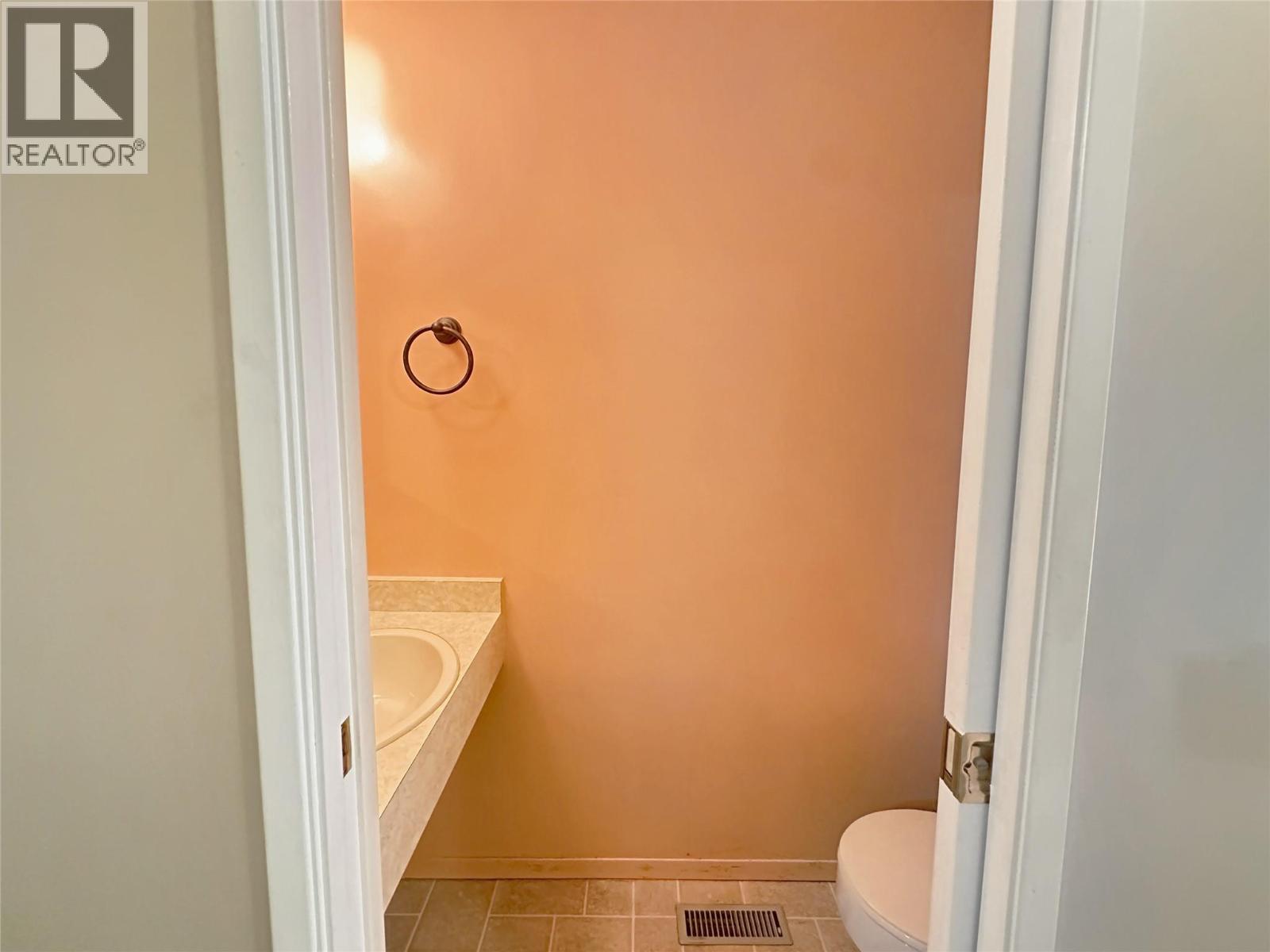  515 20th Avenue South, Cranbrook