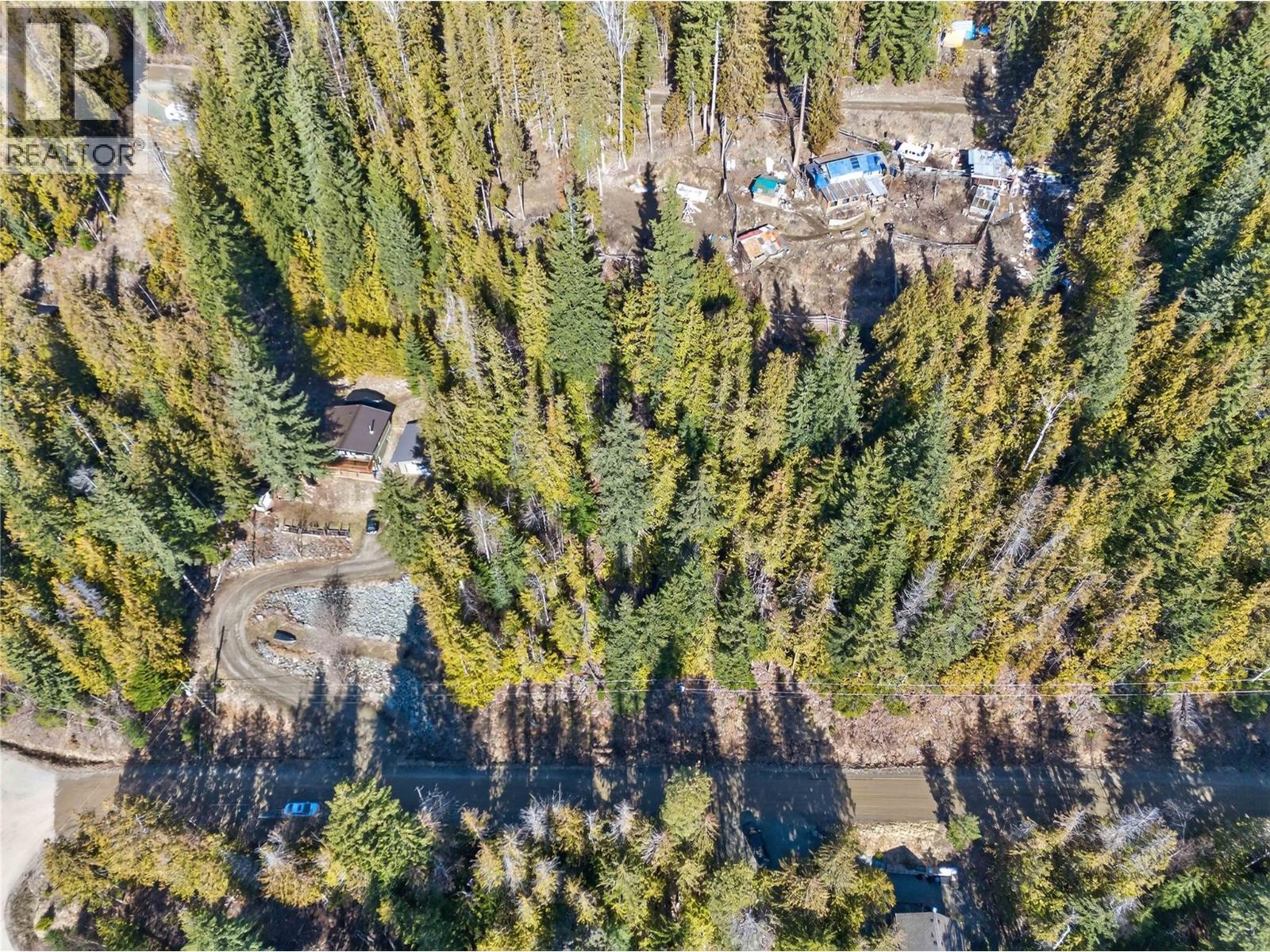 VICKERS Trail Lot# 151, Anglemont