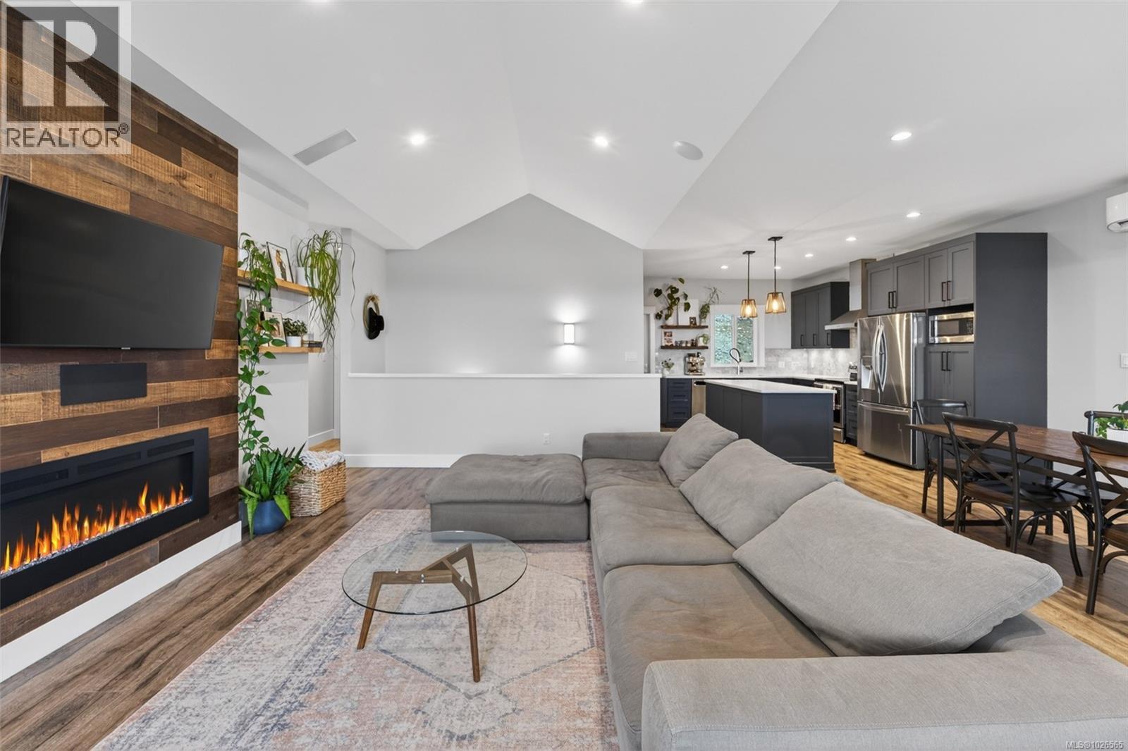 6350 Riverstone Dr, Sooke