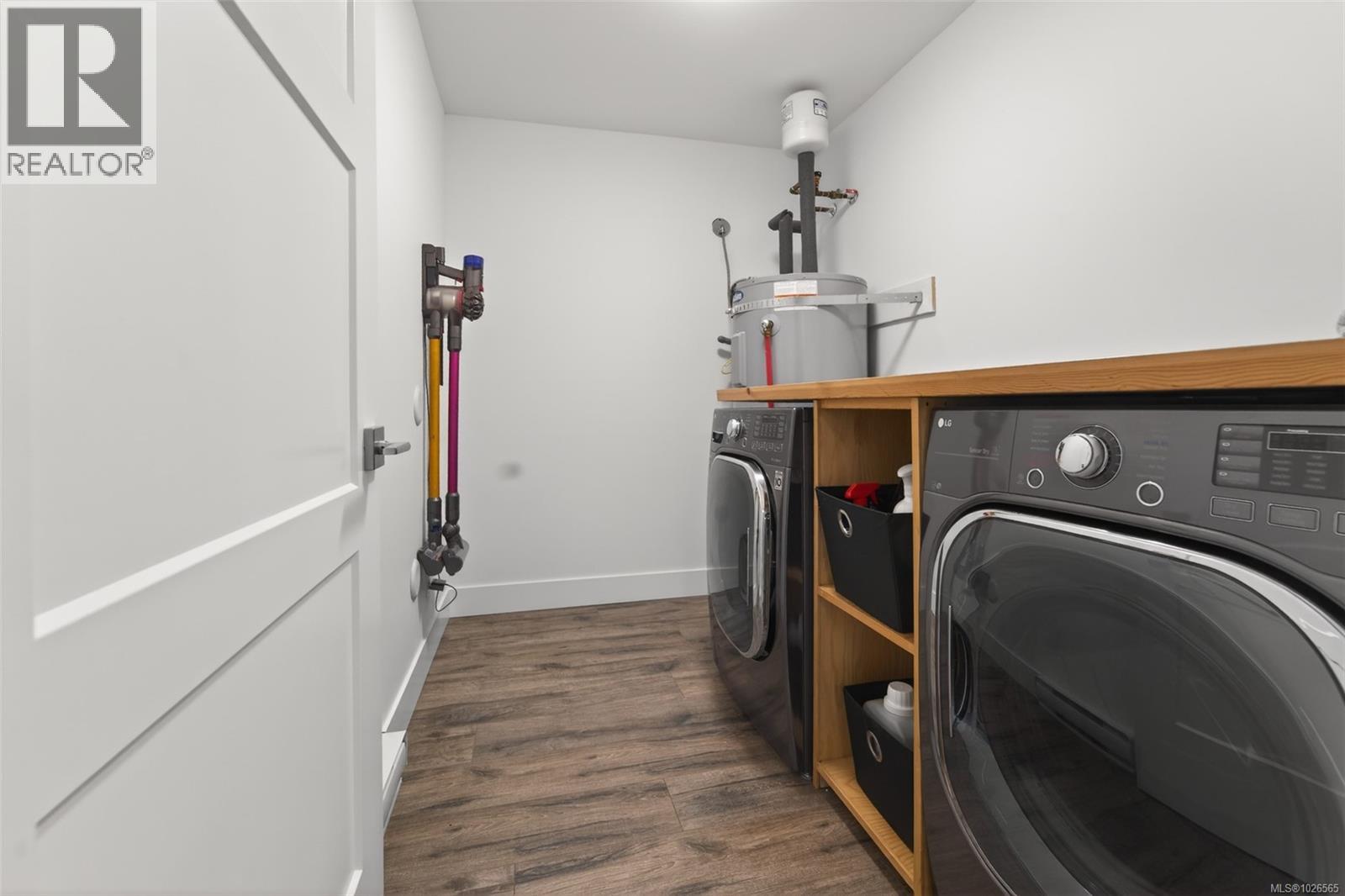 6350 Riverstone Dr, Sooke