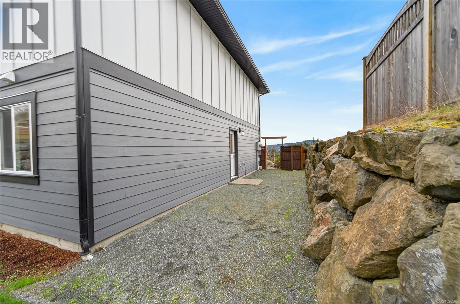 6350 Riverstone Dr, Sooke