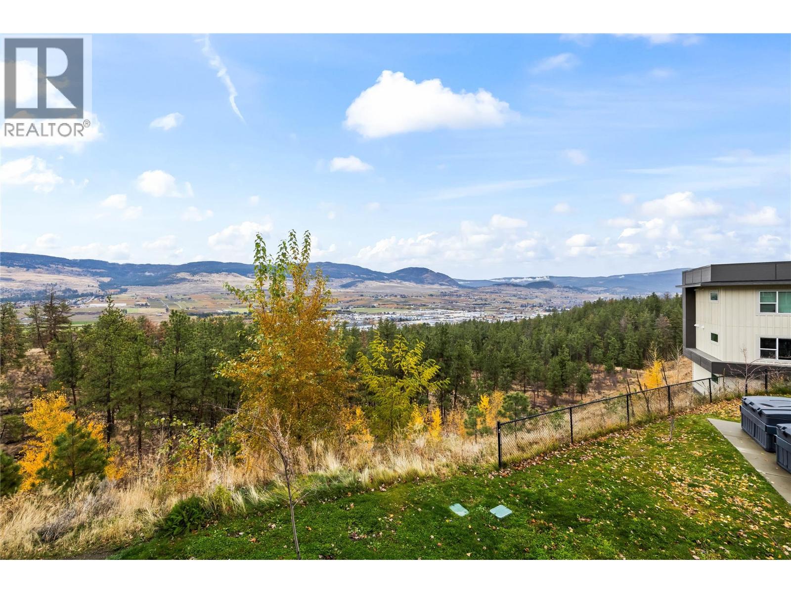 119 695 Academy Way, Kelowna