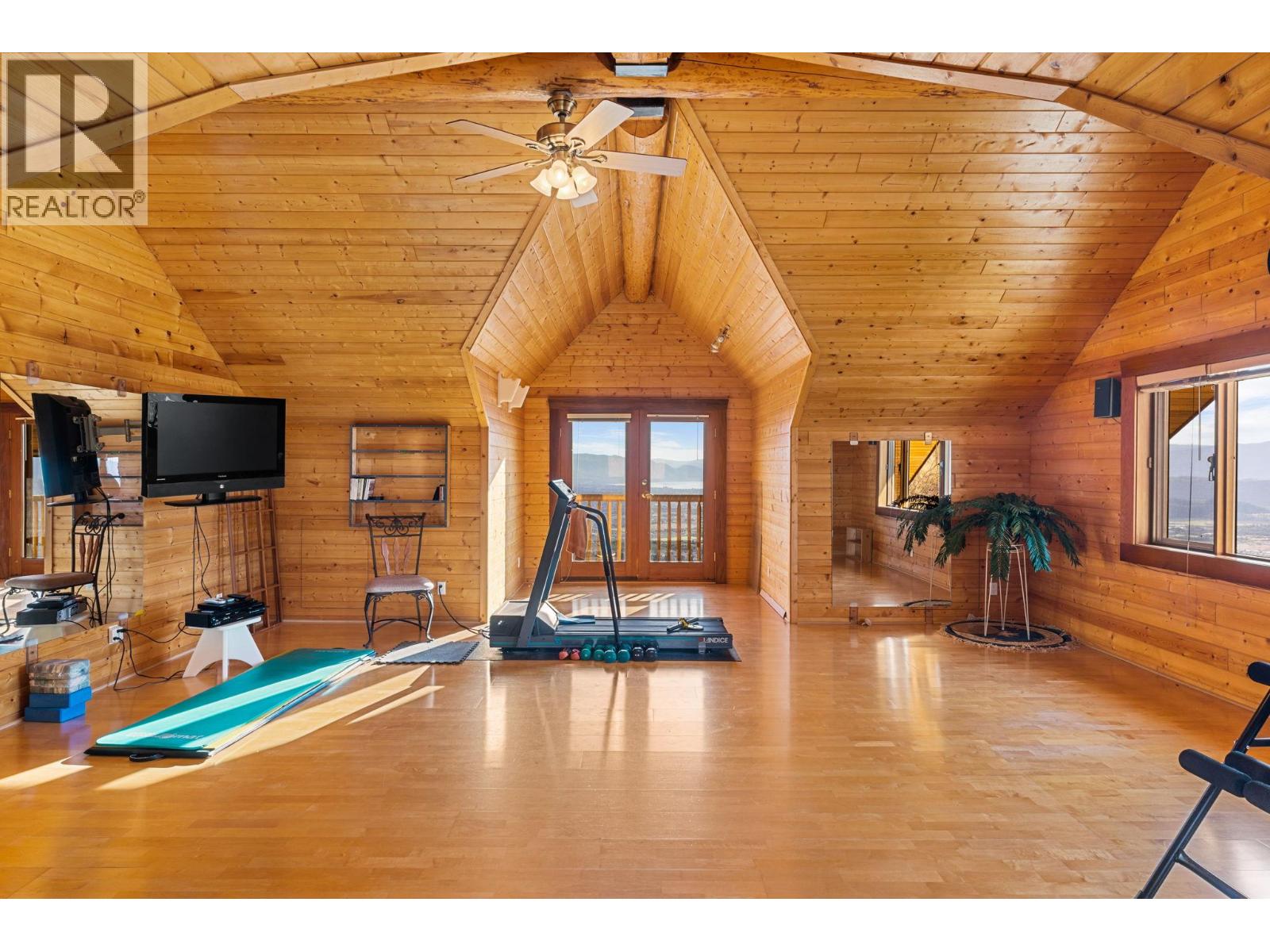  4520 Farmers Drive, Kelowna