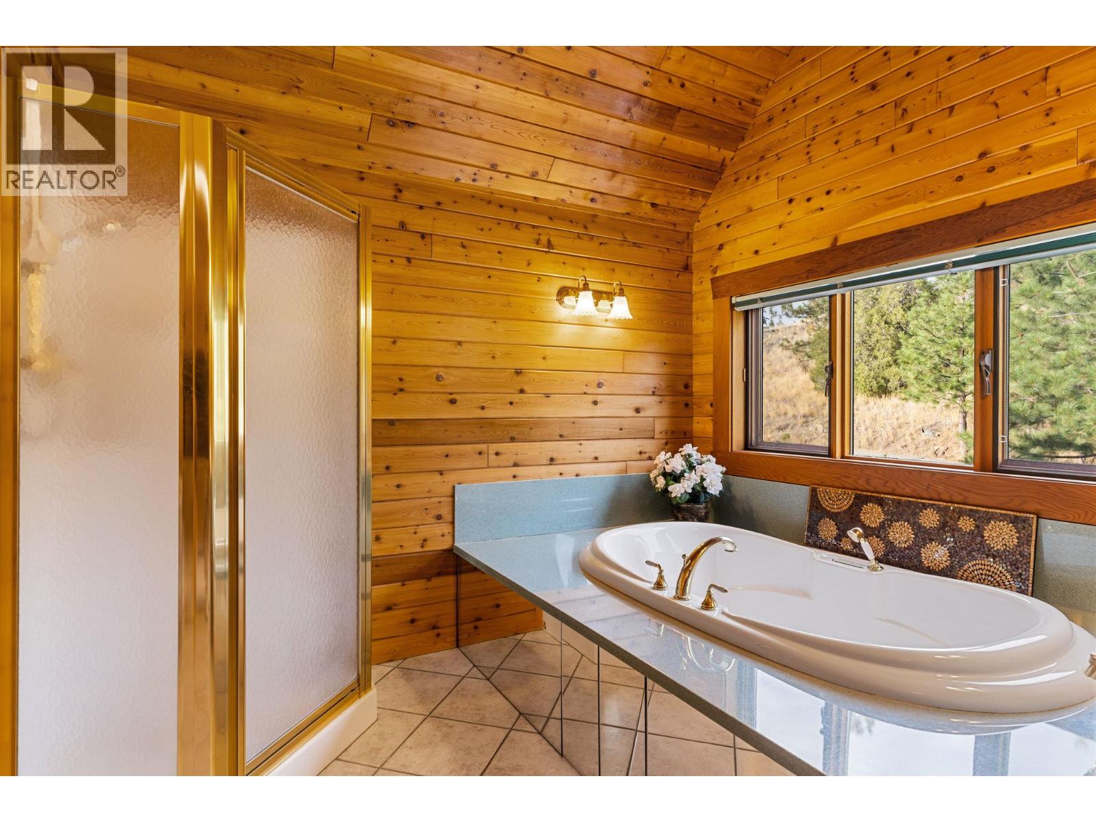  4520 Farmers Drive, Kelowna