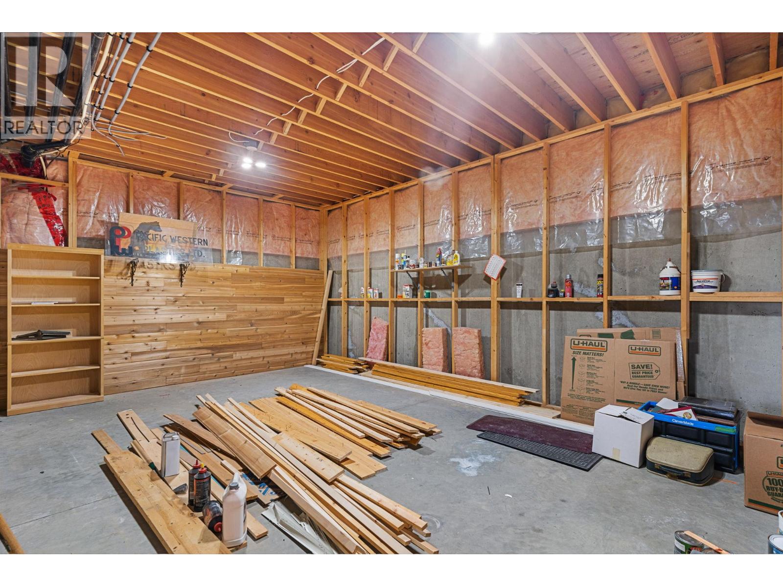 4520 Farmers Drive - 55