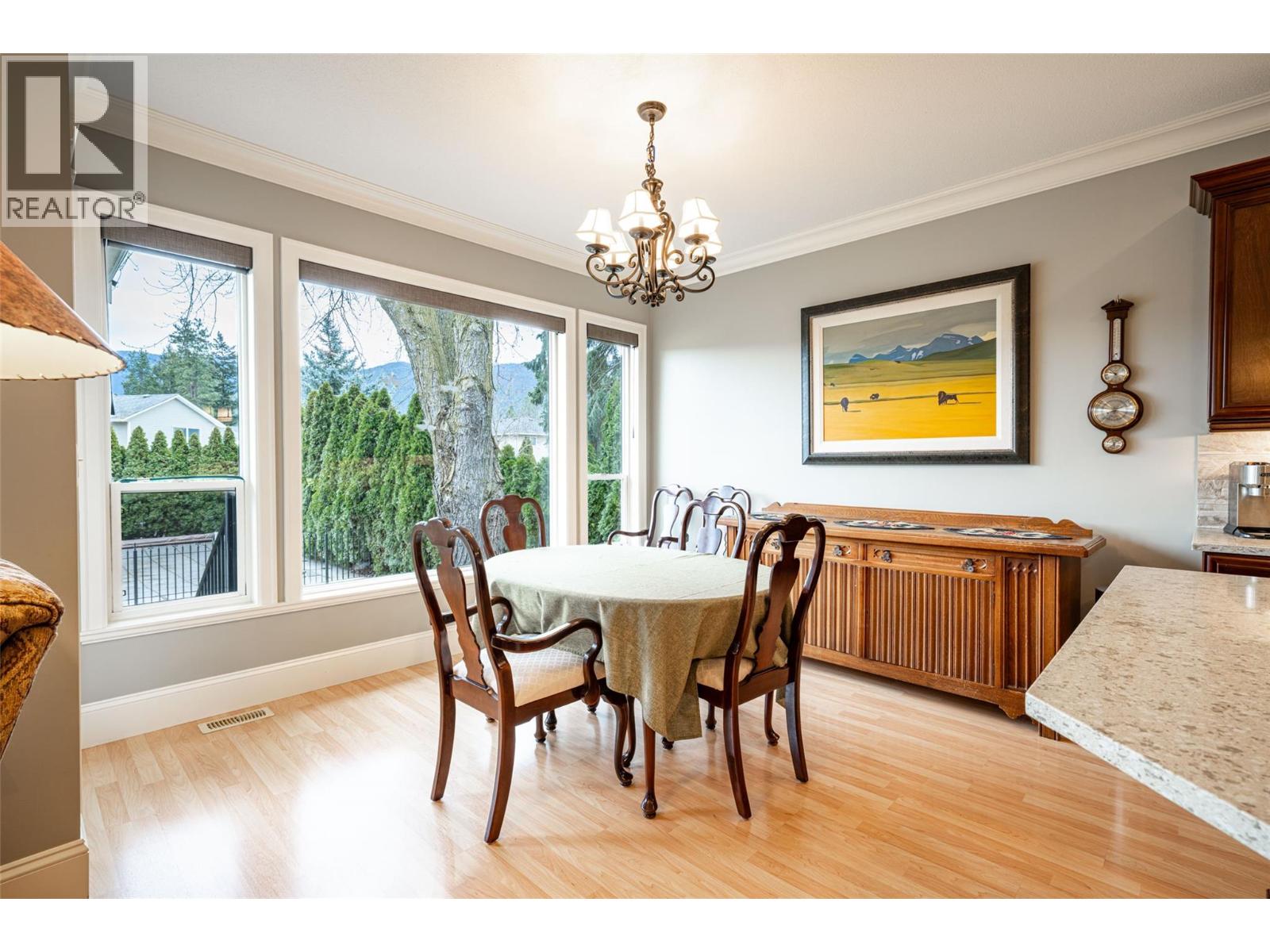 2540 Colony Street, Armstrong