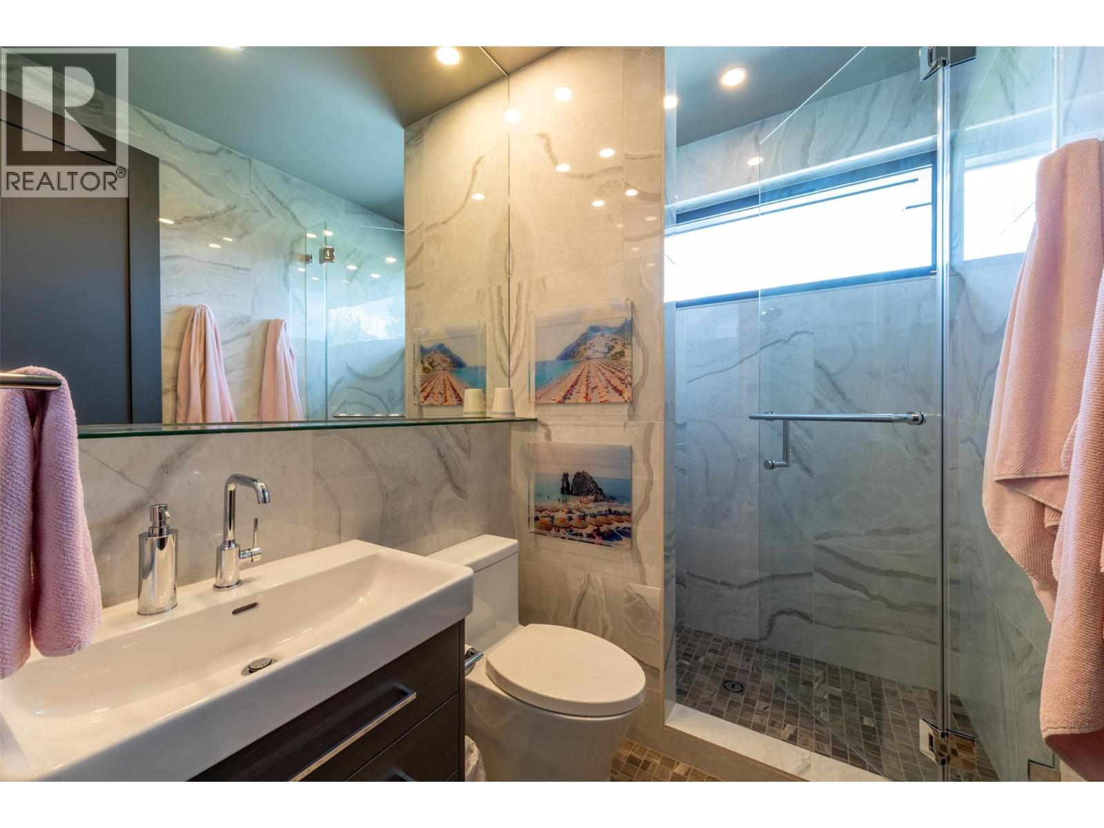 702 7th Street, Golden